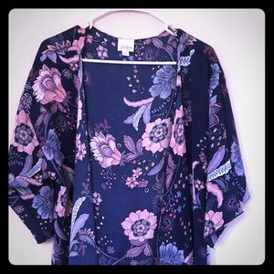 LulaRoe Medium Floral Shirley